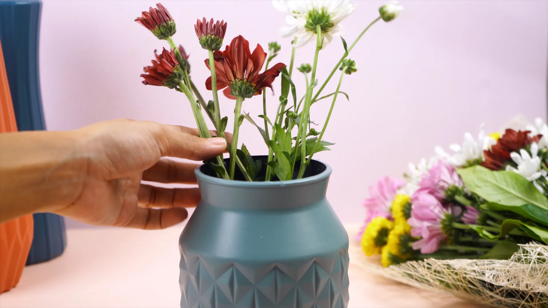 How to Make Flowers Last Longer: 5 Tricks